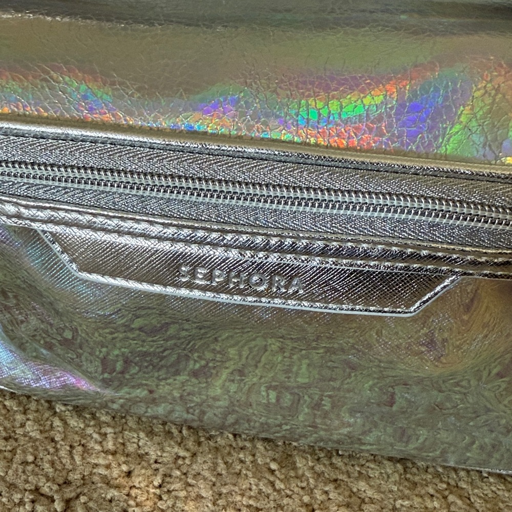Sephora Vacationer cosmetic case - Picture 2 of 6